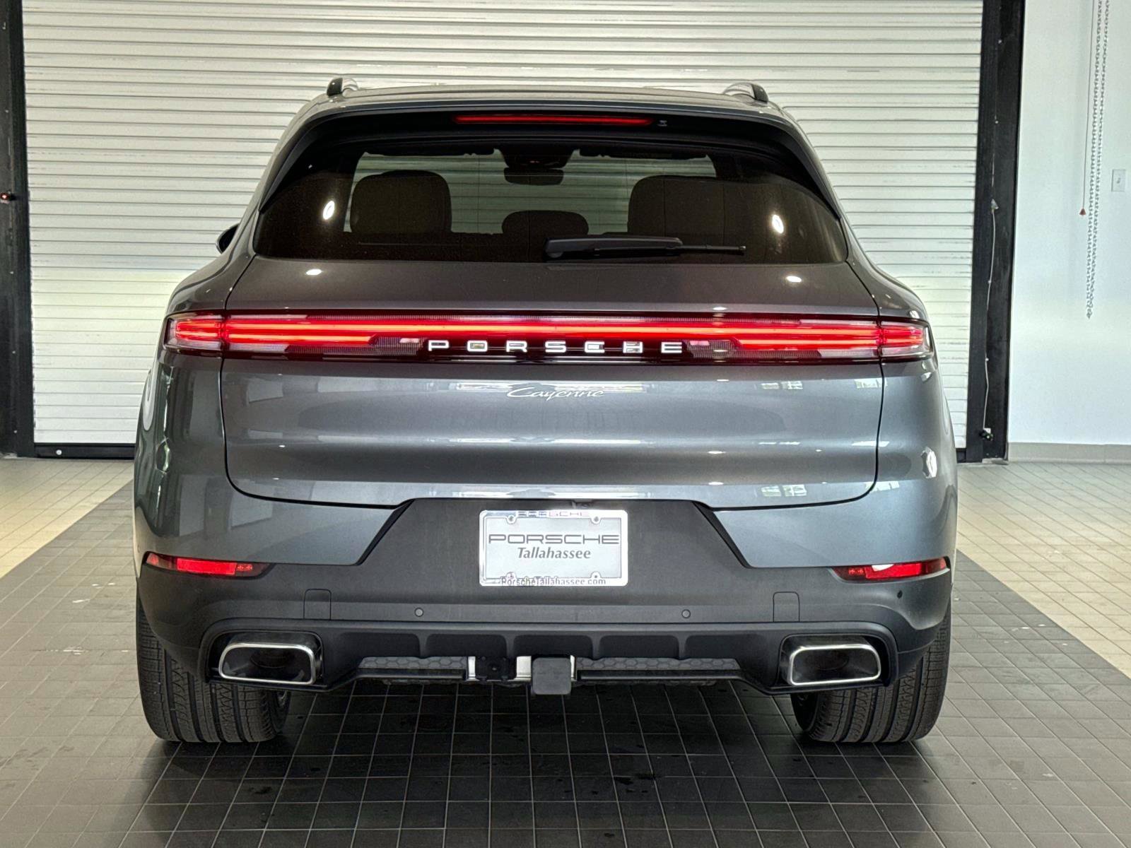 New 2026 Porsche Cayenne image 6