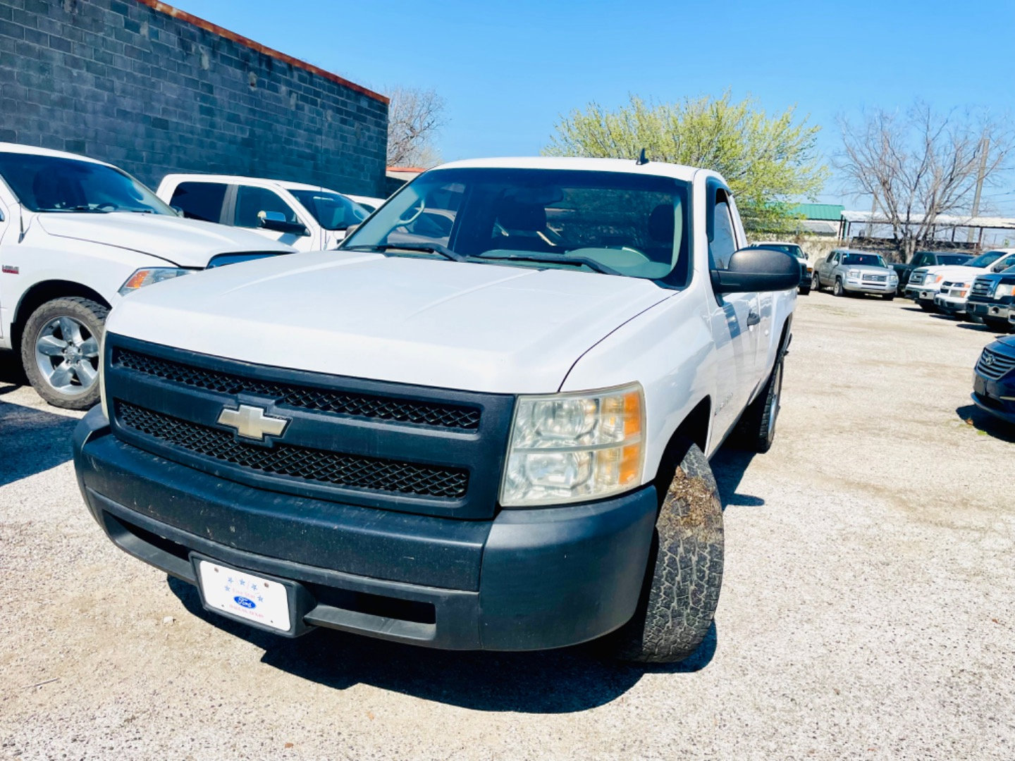 Used 2008 Chevrolet Silverado 1500 W/T image 2