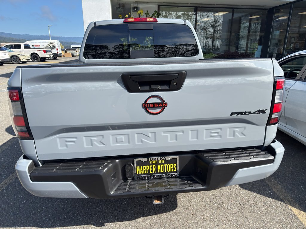 Used 2023 Nissan Frontier PRO-4X w/ Tow Package AWD/4WD image 6