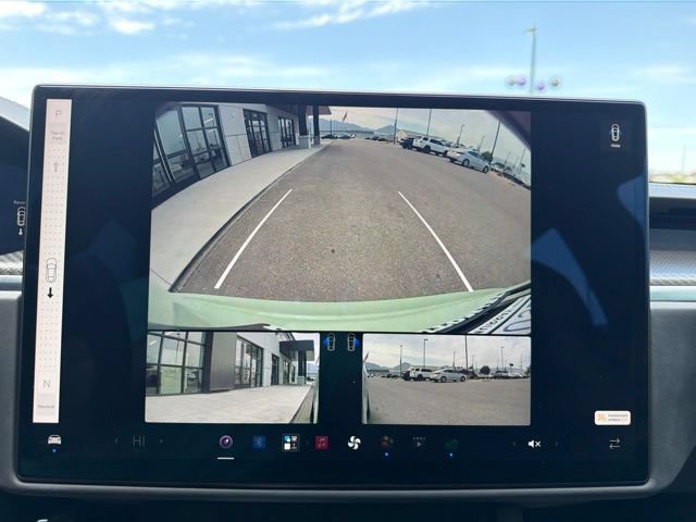 Used 2022 Tesla Model S Plaid AWD/4WD image 28
