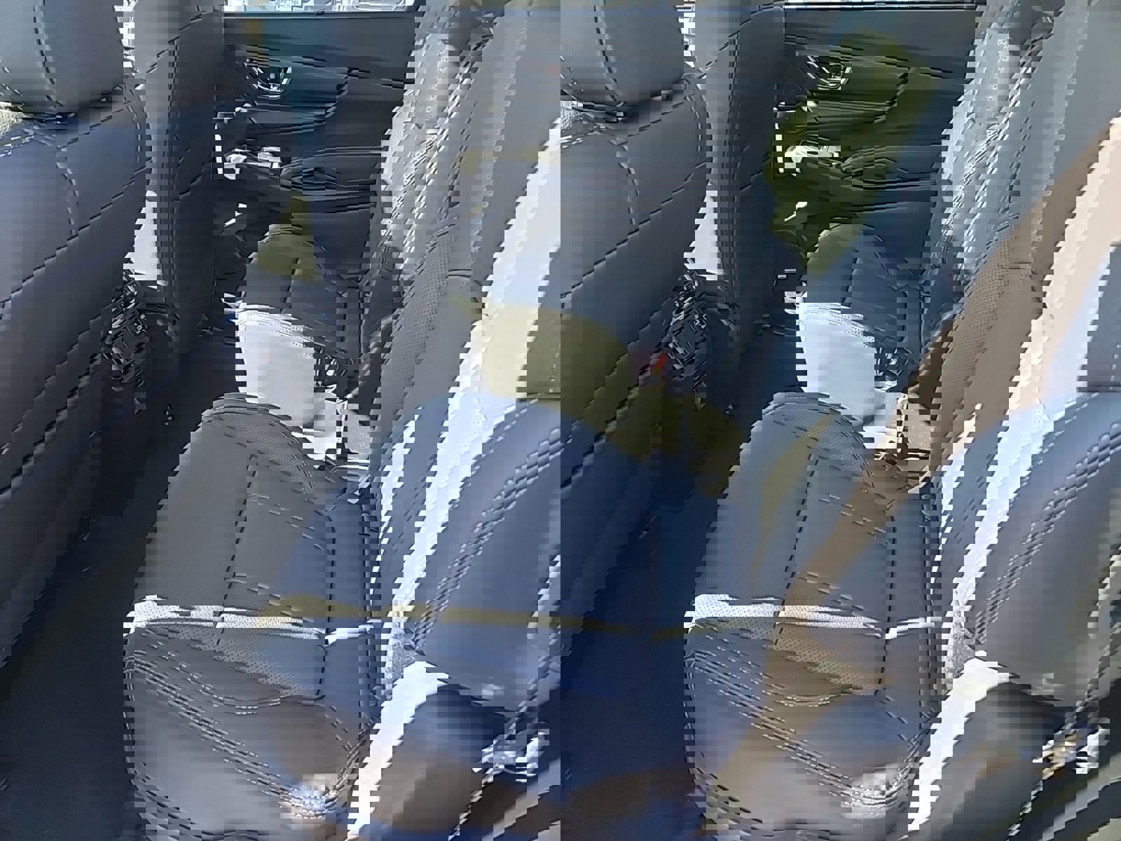 New 2026 Subaru Ascent Limited image 19