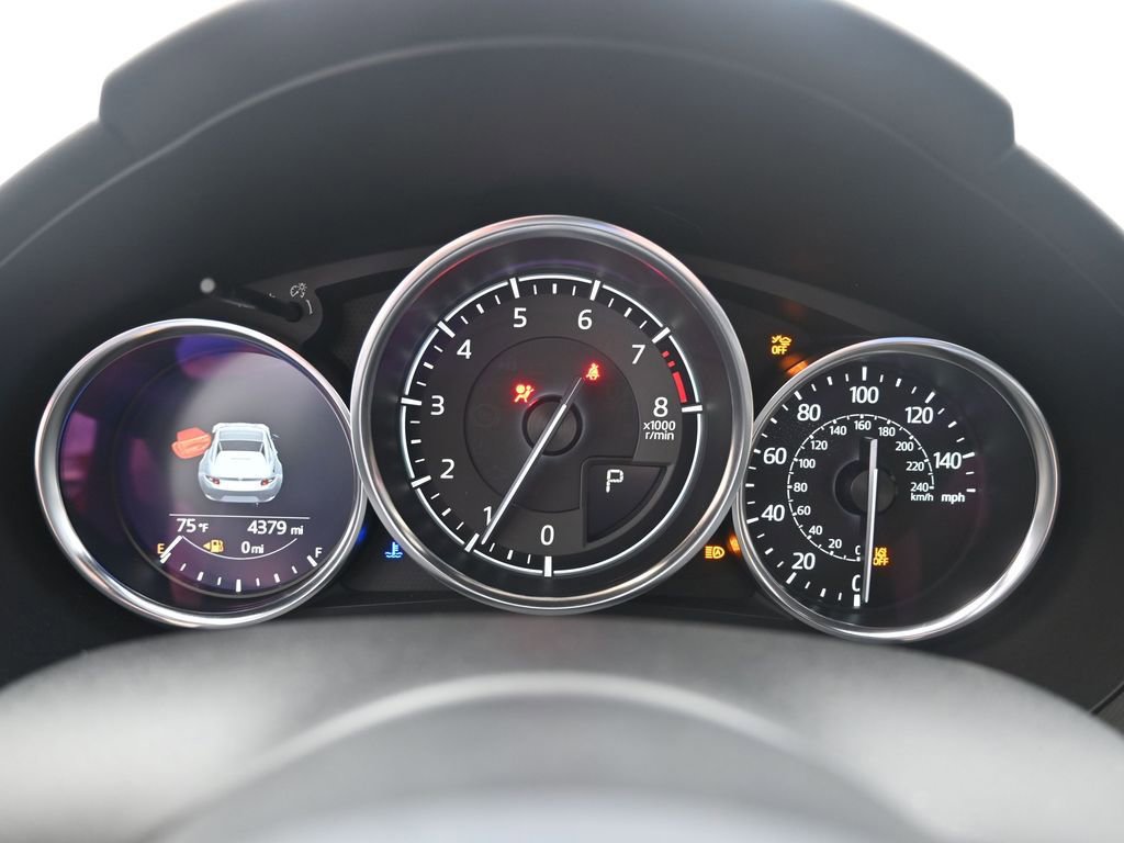 Used 2019 MAZDA MX-5 Miata RF Grand Touring RWD image 9