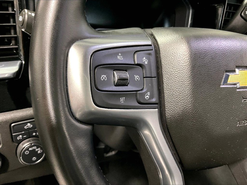 Used 2023 Chevrolet Silverado 1500 LT AWD/4WD image 22