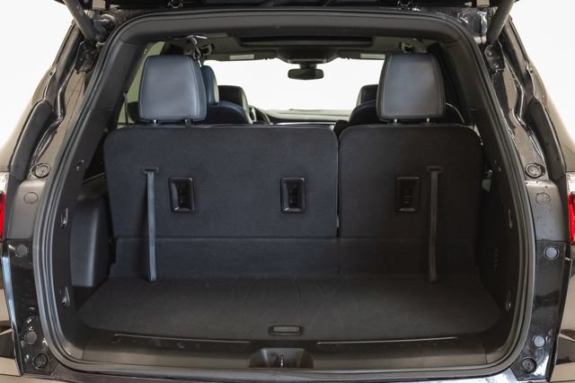 Used 2023 Buick Enclave Essence w/ Experience Buick Package FWD image 39