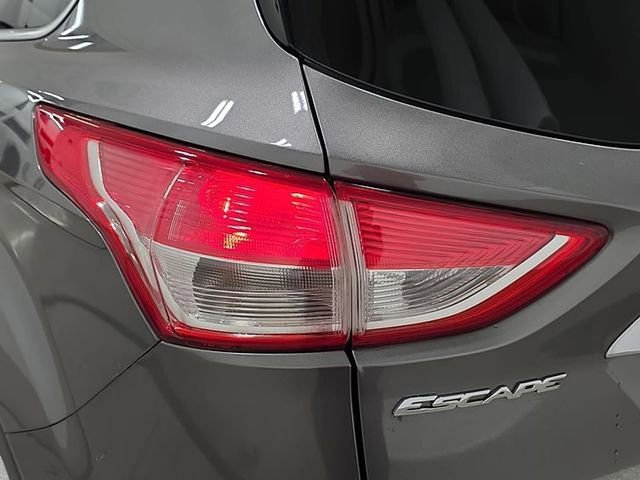 Used 2014 Ford Escape Titanium image 32