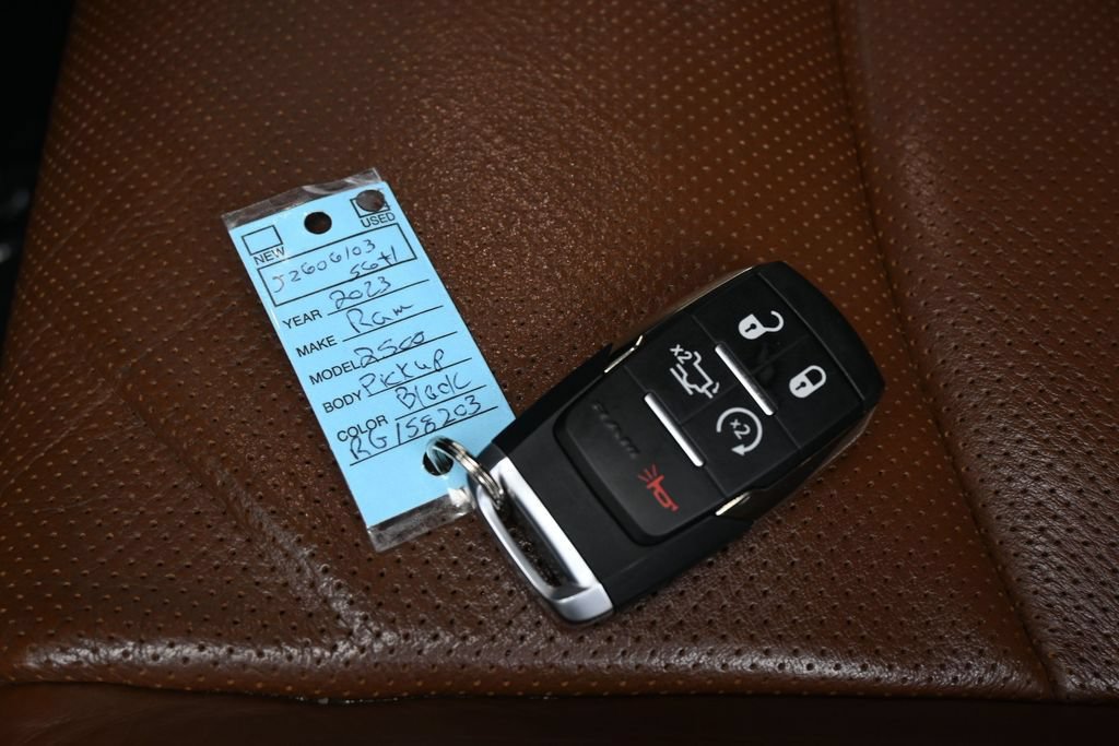 Used 2024 RAM 2500 Limited AWD/4WD image 29