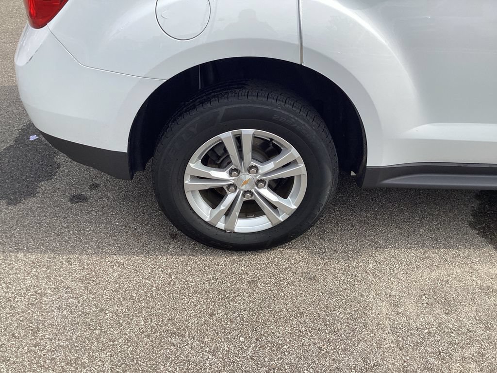 Used 2015 Chevrolet Equinox LS FWD image 21