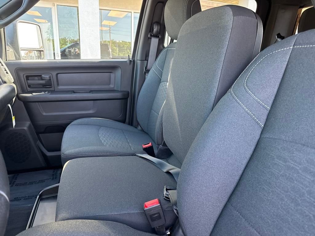 Used 2025 RAM 2500 Tradesman image 31