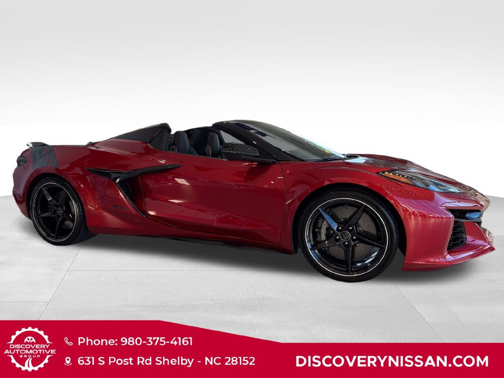 Used 2025 Chevrolet Corvette E-Ray AWD/4WD image 5