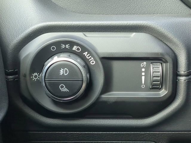 New 2026 Jeep Gladiator Sport image 25