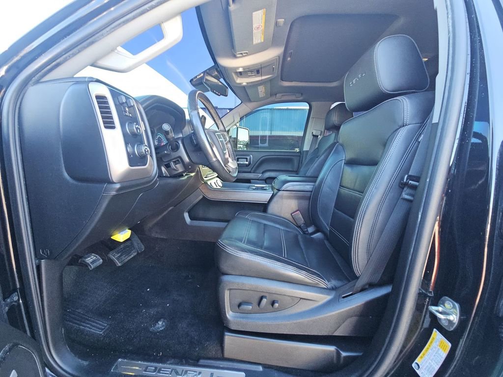 Used 2018 GMC Sierra 2500 Denali w/ Duramax Plus Package image 12