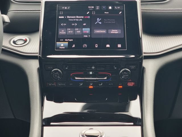 Certified 2024 Jeep Grand Cherokee Laredo w/ Luxury Tech Group I AWD/4WD image 27