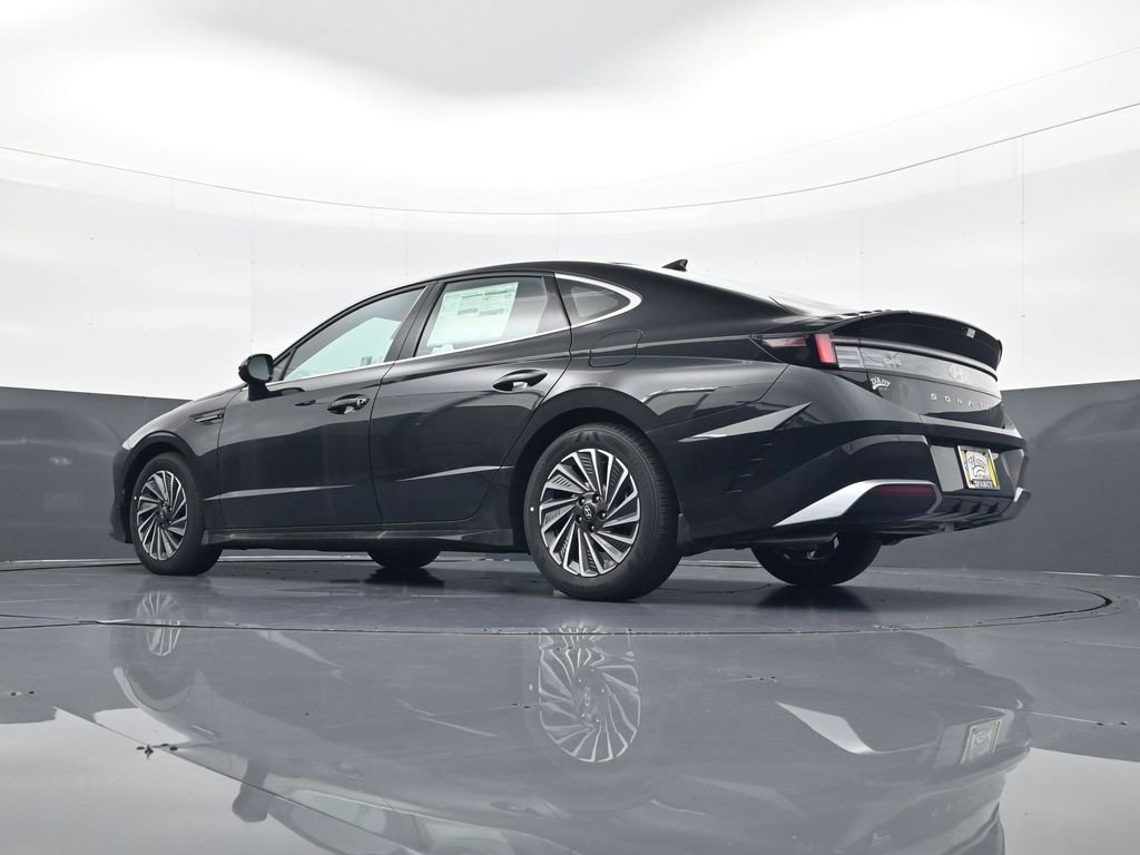 Certified 2025 Hyundai Sonata SEL FWD image 27