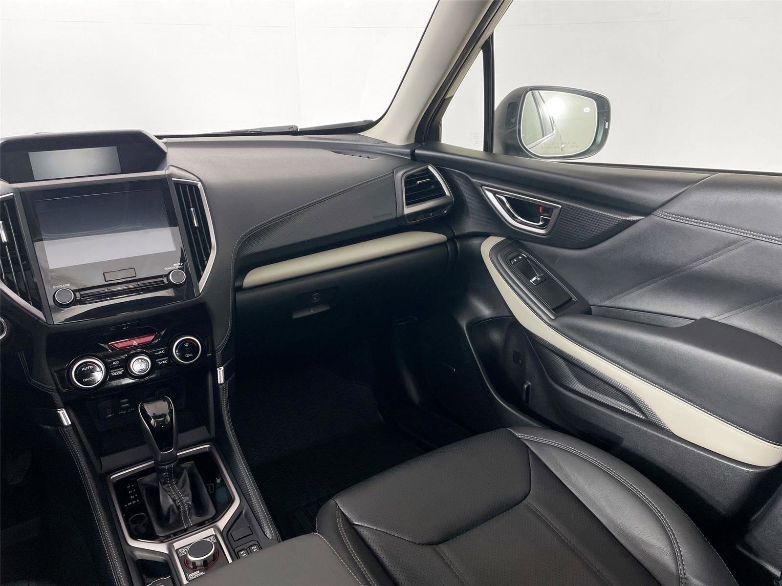 Used 2024 Subaru Forester Limited image 25