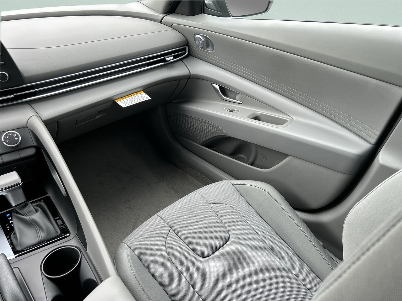 New 2026 Hyundai Elantra SEL Sport Premium FWD image 18