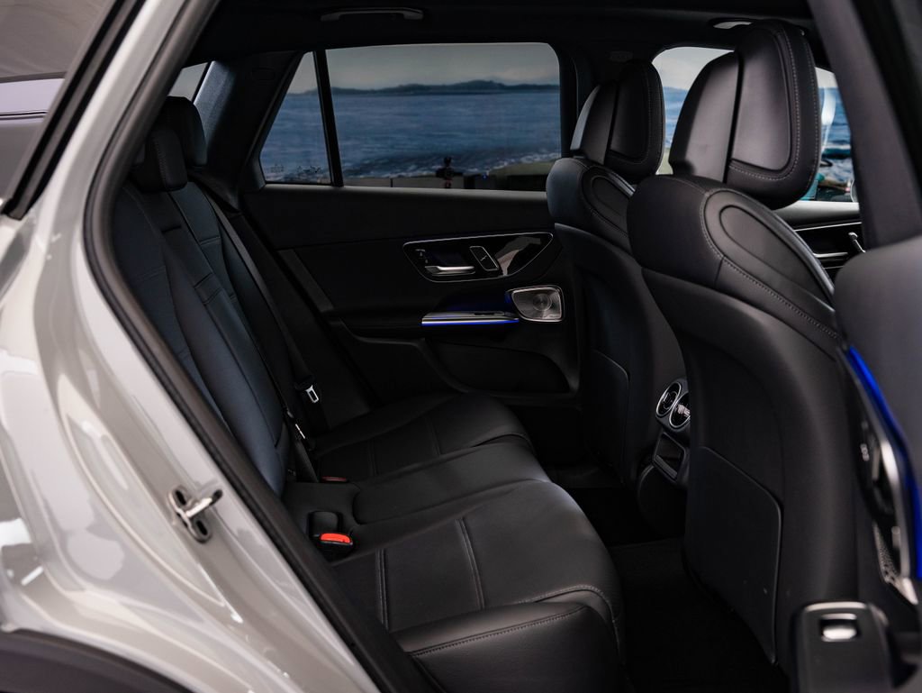 New 2026 Mercedes-Benz GLC 300 4MATIC image 45