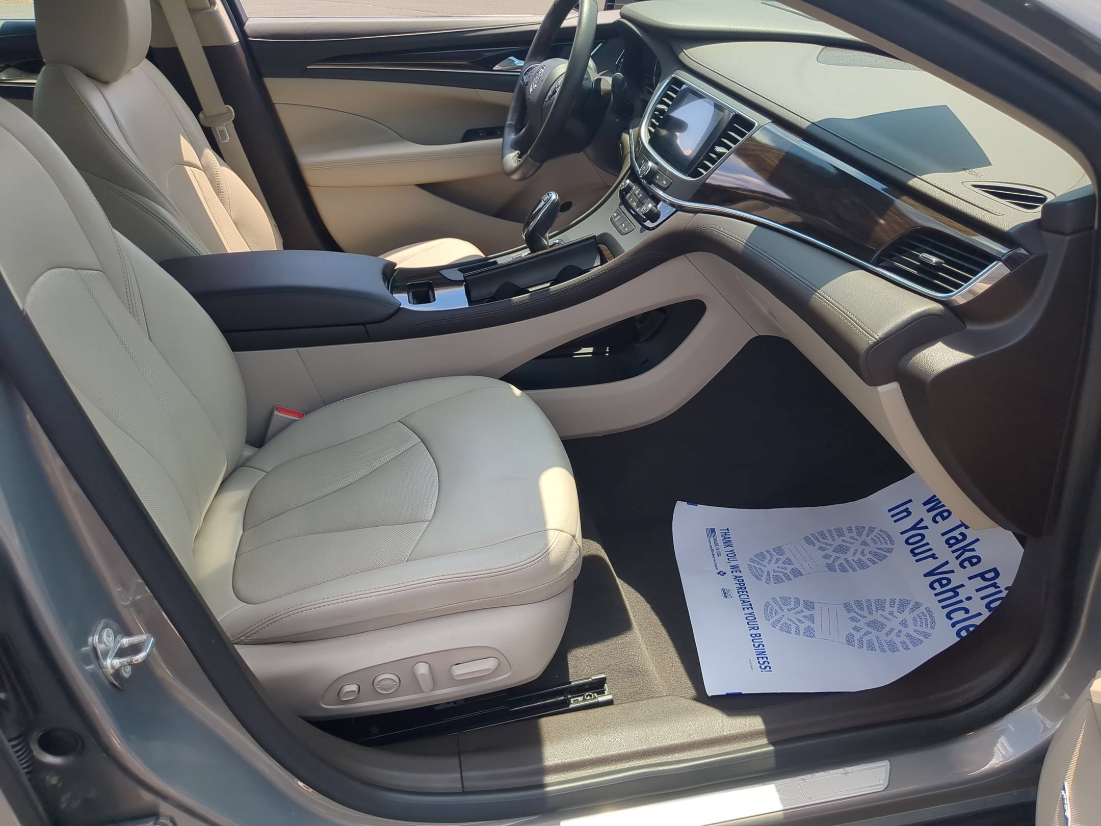 Certified 2018 Buick LaCrosse Premium w/ Dynamic Drive Package FWD image 27