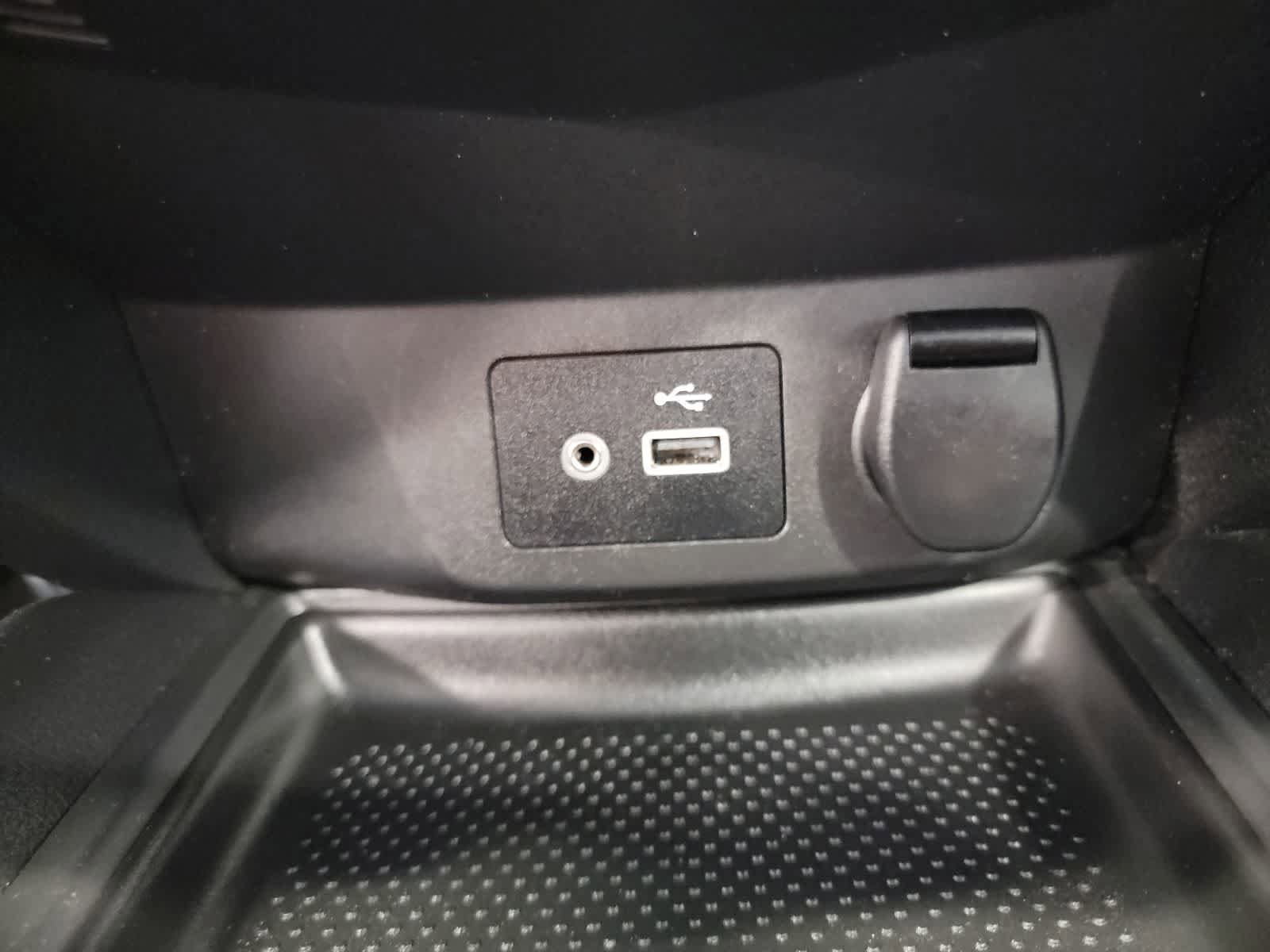 Used 2019 Nissan Rogue S AWD/4WD image 21