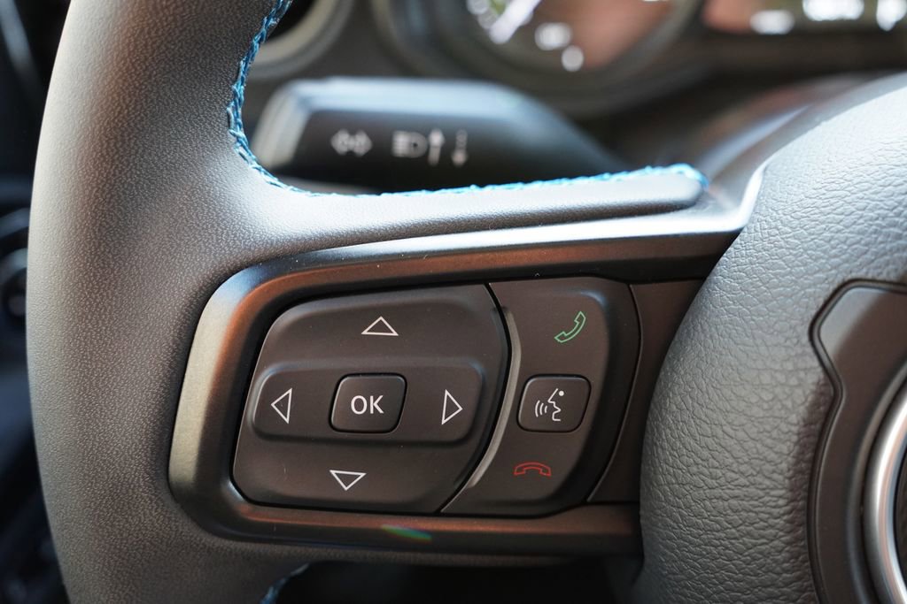 Certified 2025 Jeep Wrangler Unlimited Rubicon 4xe w/ Safety Group image 31