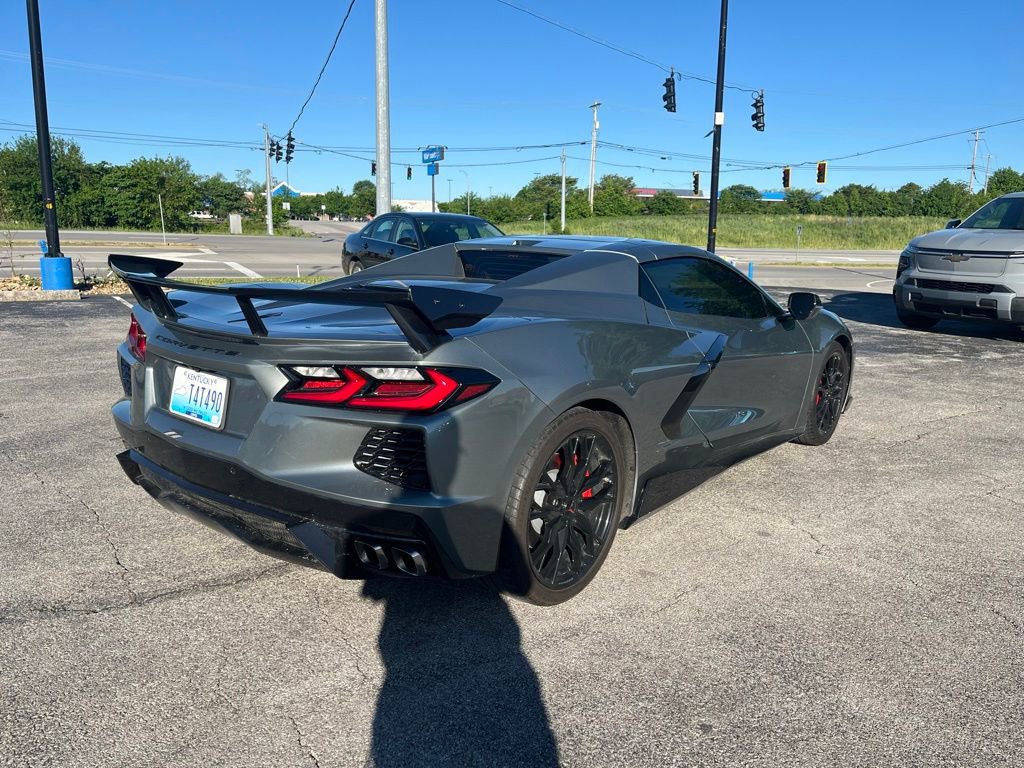 Used 2023 Chevrolet Corvette Stingray Preferred Conv w/ Battery Protection Package RWD image 3