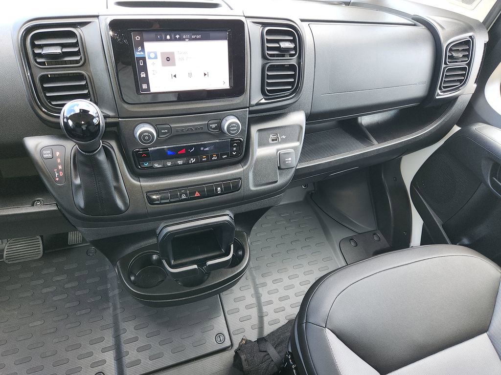 Used 2026 RAM ProMaster 2500 w/ Convenience Group FWD image 21