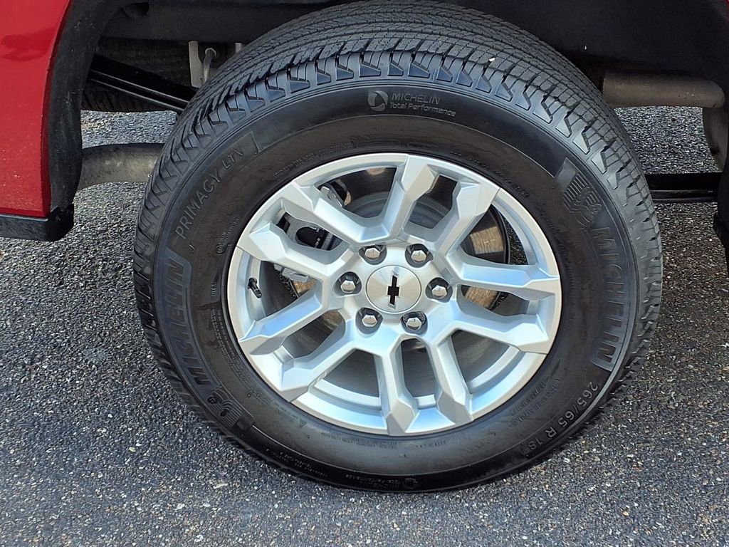 Used 2026 Chevrolet Silverado 1500 RST w/ LPO, Dark Essentials Package RWD image 10