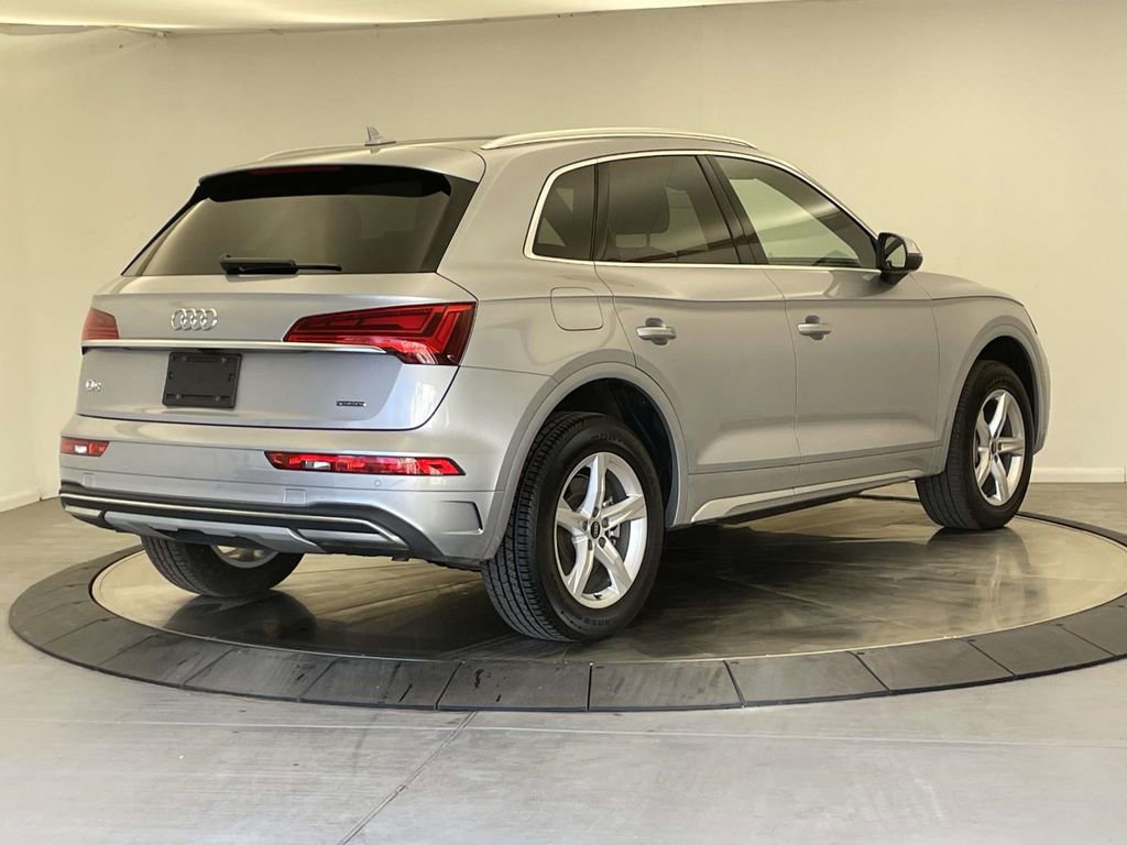 Certified 2023 Audi Q5 2.0T Premium w/ Convenience Package image 7