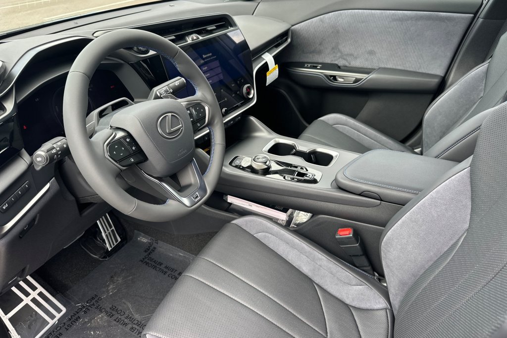 New 2026 Lexus RZ 450e AWD w/ Luxury Package image 10