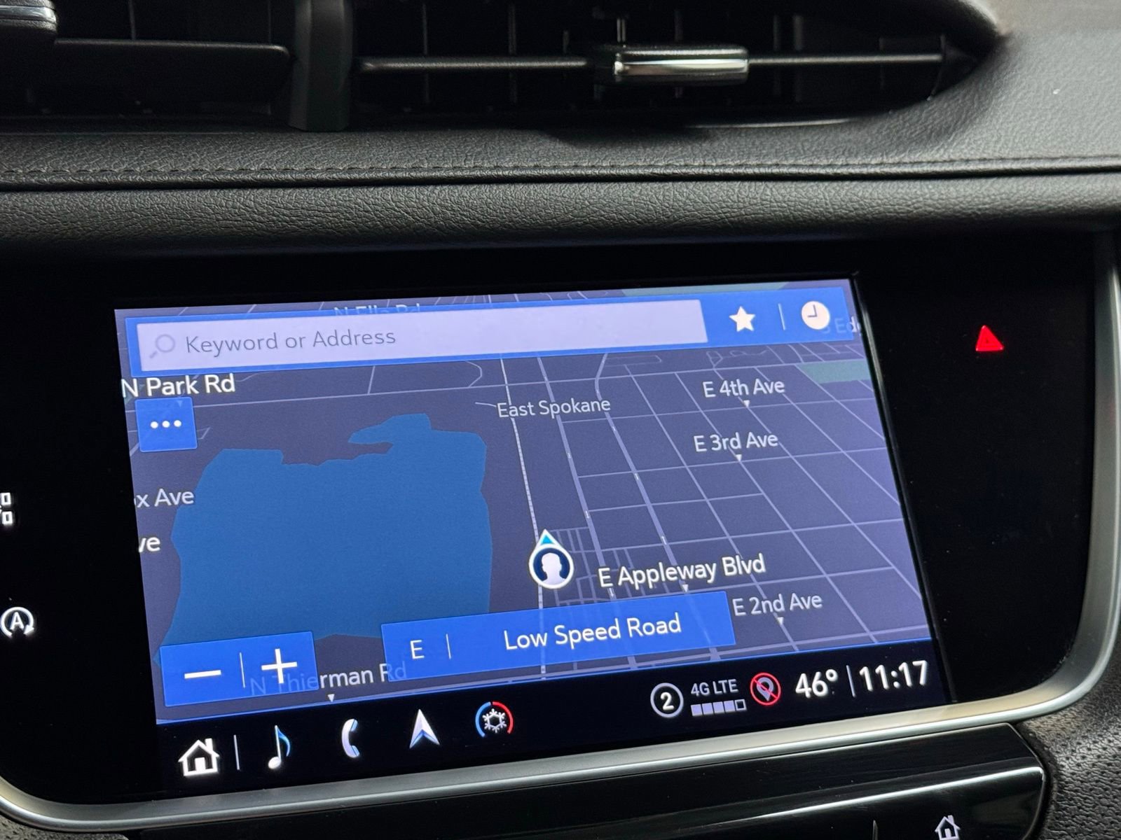 Used 2022 Cadillac XT5 Premium Luxury w/ Technology Package image 12