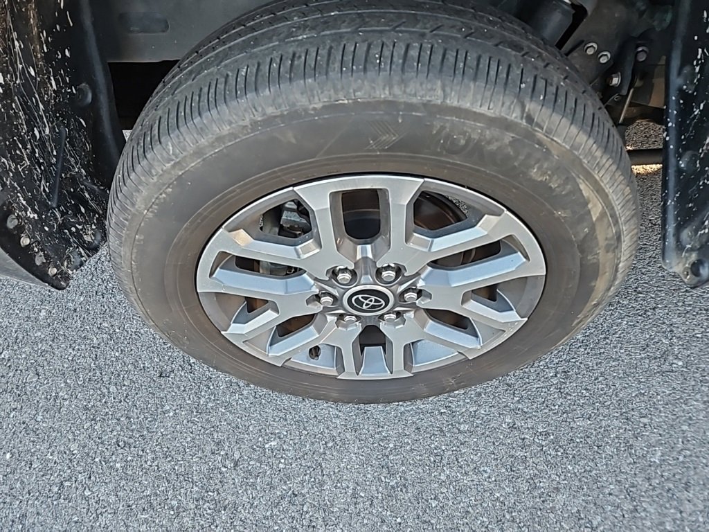 Used 2022 Toyota Tundra 1794 Edition image 11