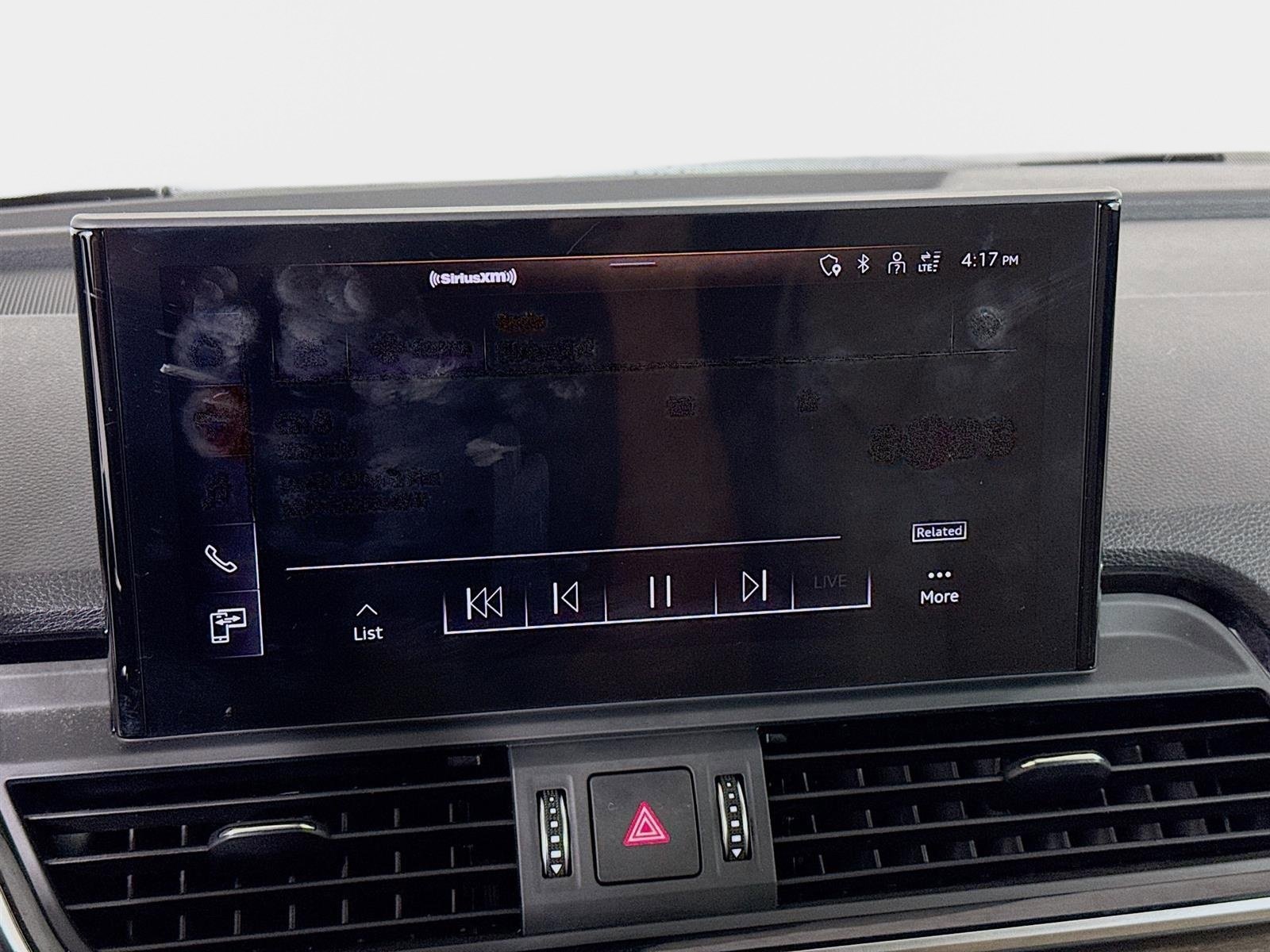 Used 2021 Audi Q5 Premium Plus w/ Premium Plus Package image 16