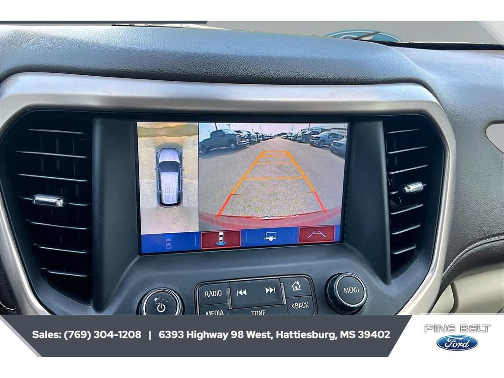 Used 2018 GMC Acadia Denali w/ Technology Package FWD image 15