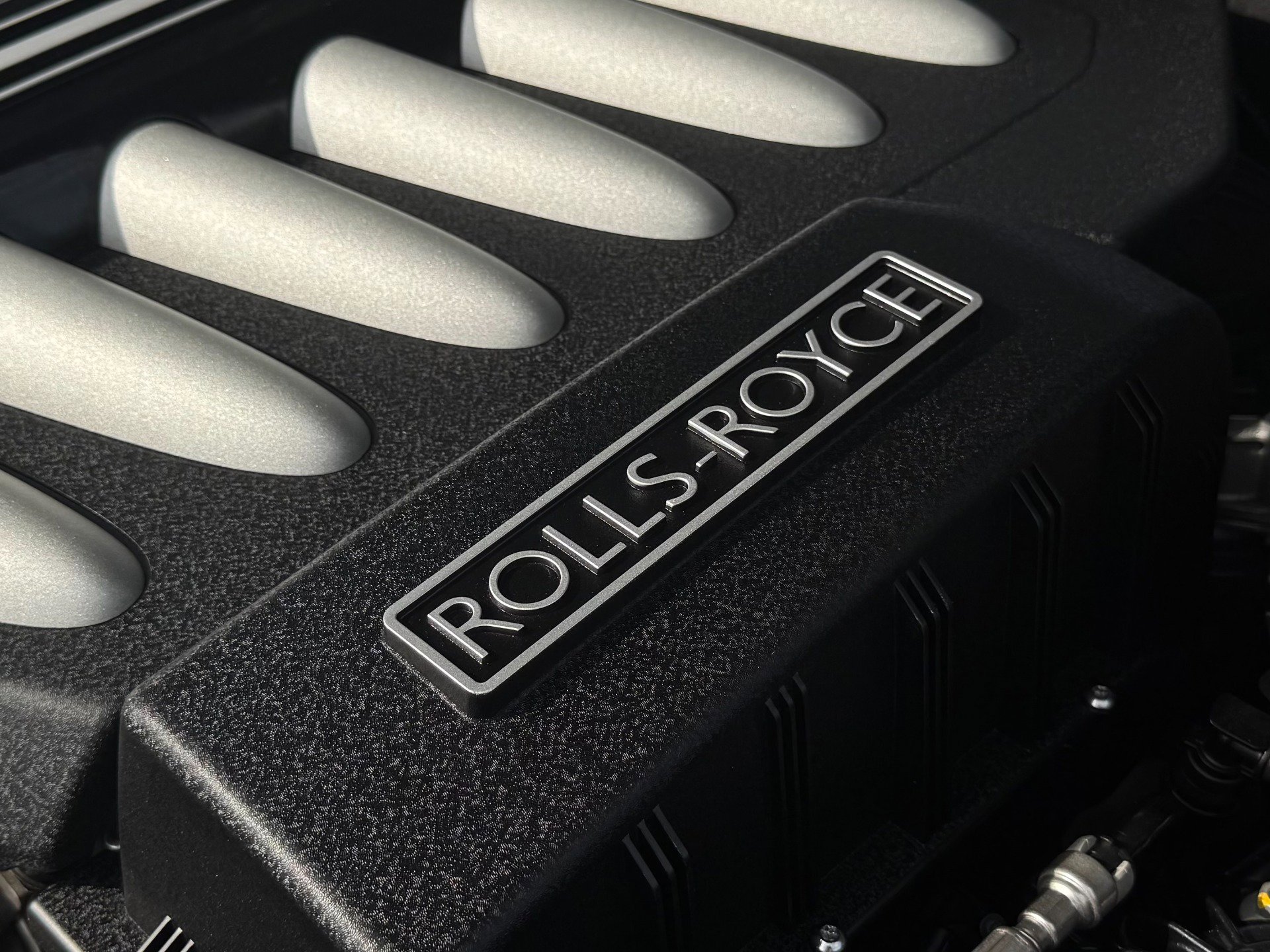 Used 2016 Rolls-Royce Wraith RWD image 77