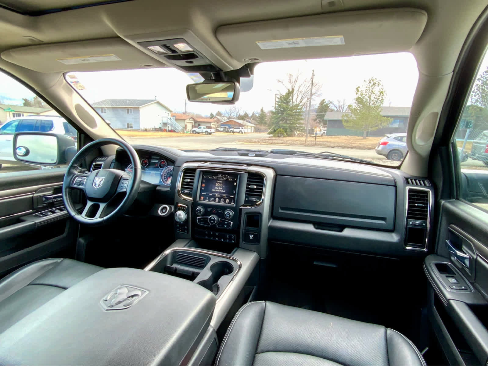 Used 2017 RAM 1500 Sport image 33