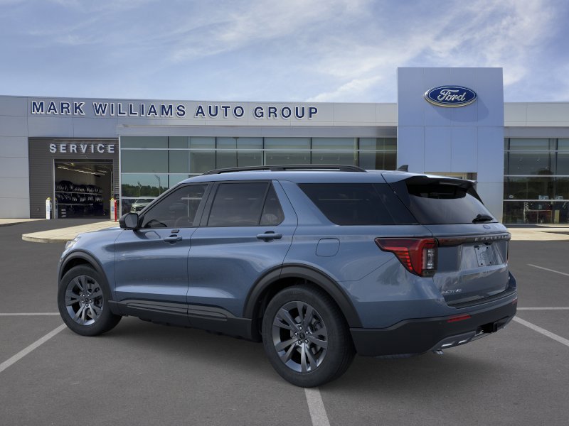 New 2026 Ford Explorer Active image 4