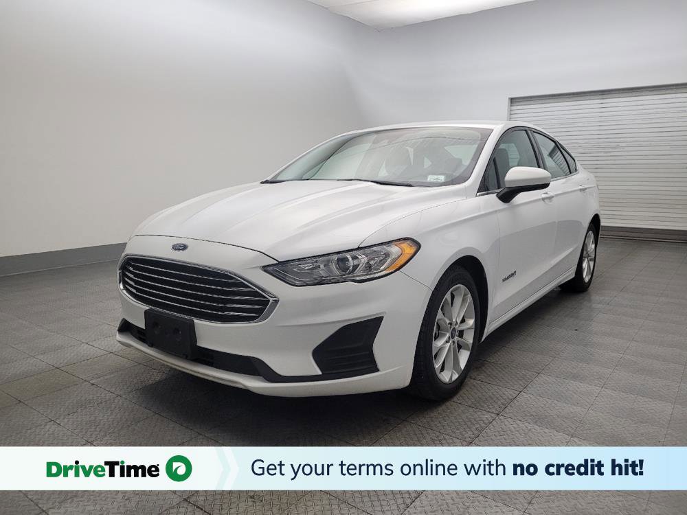 Used 2019 Ford Fusion SE image 1