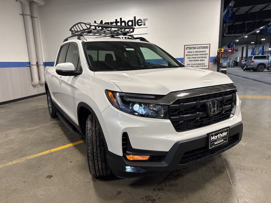 Certified 2025 Honda Ridgeline RTL image 3
