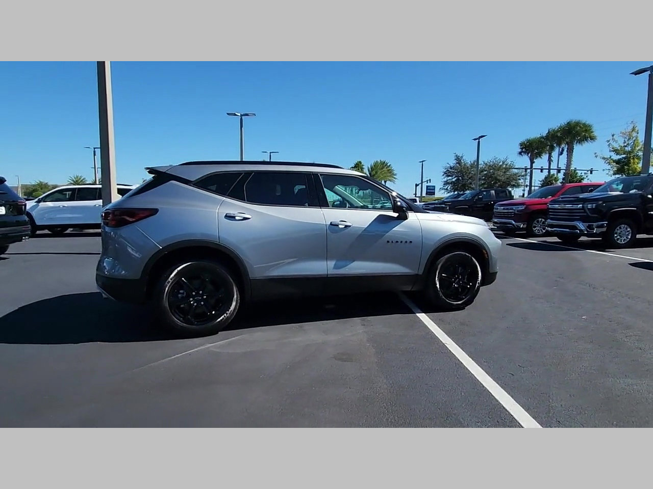 New 2025 Chevrolet Blazer LT w/ Midnight/Sport Edition image 24