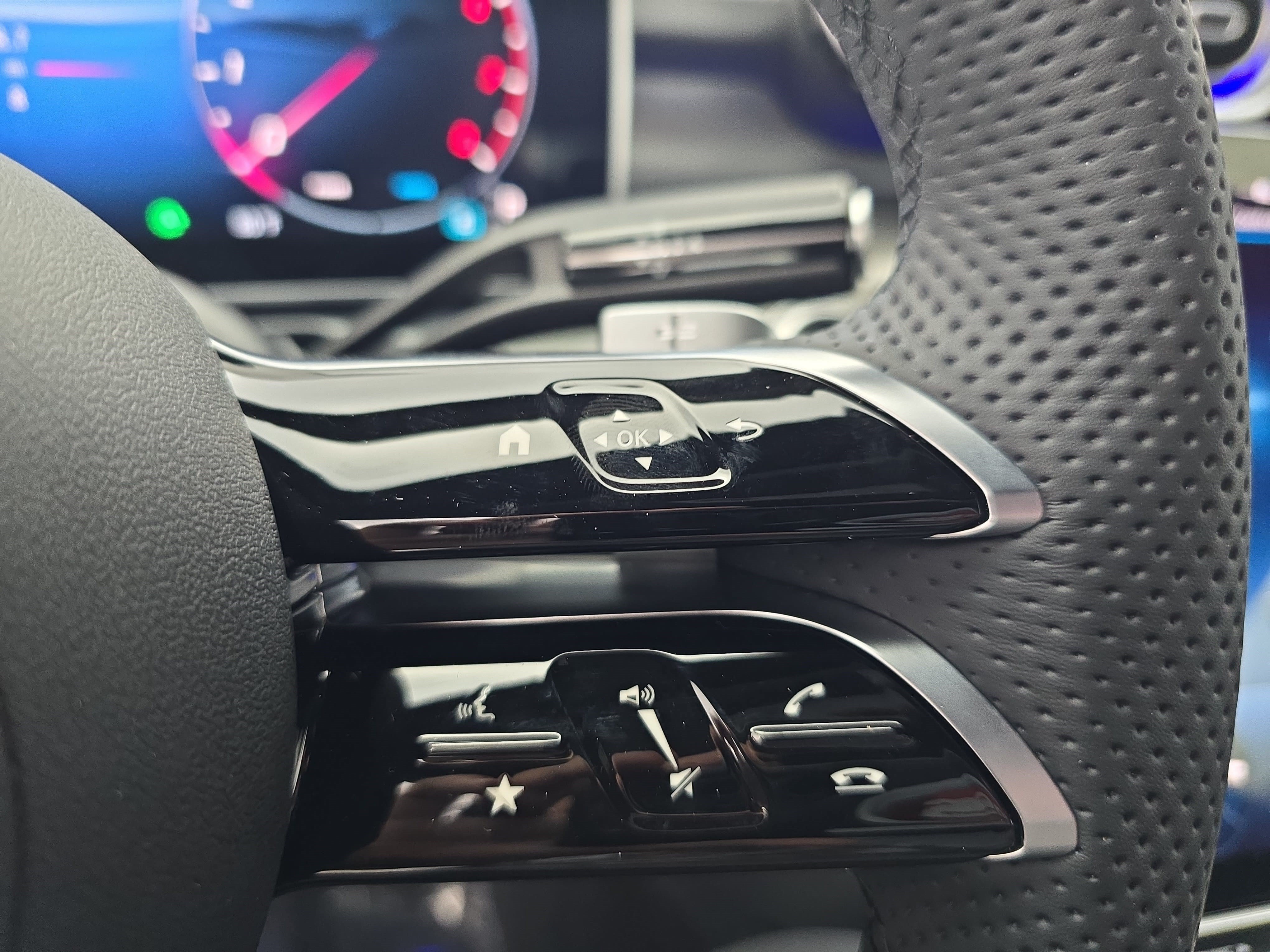 New 2026 Mercedes-Benz CLE 450 4MATIC Coupe image 16