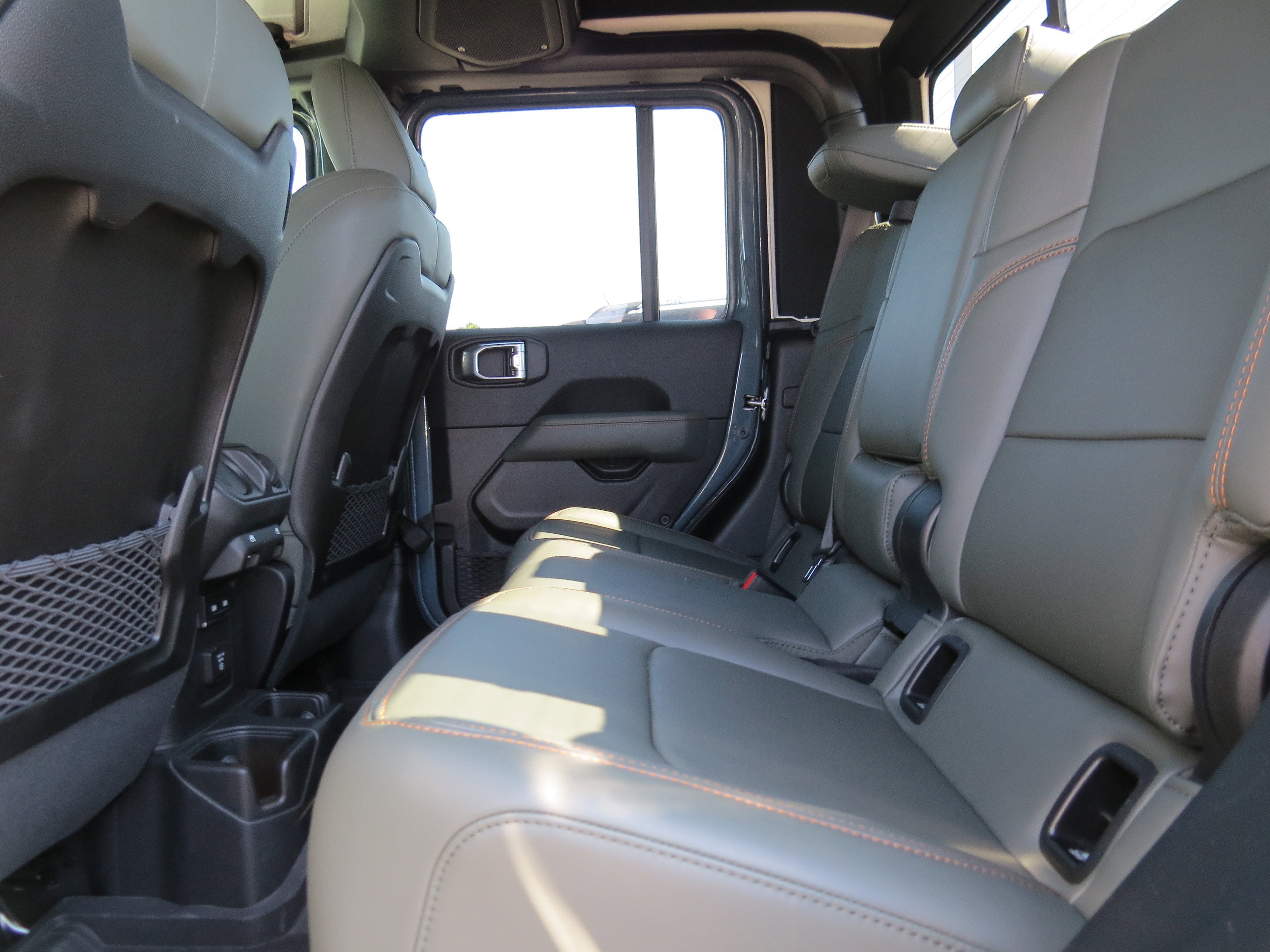 Certified 2024 Jeep Gladiator Mojave image 17