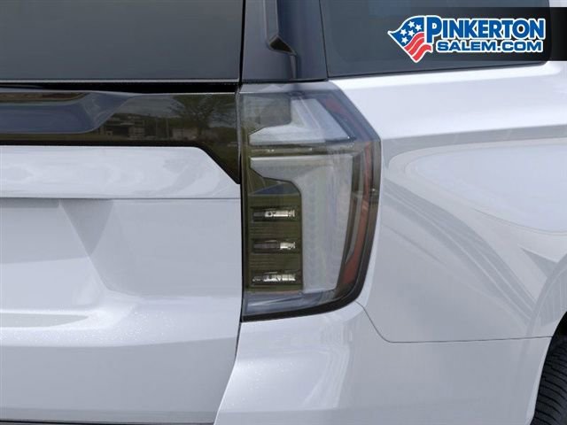 New 2026 Chevrolet Suburban High Country AWD/4WD image 11