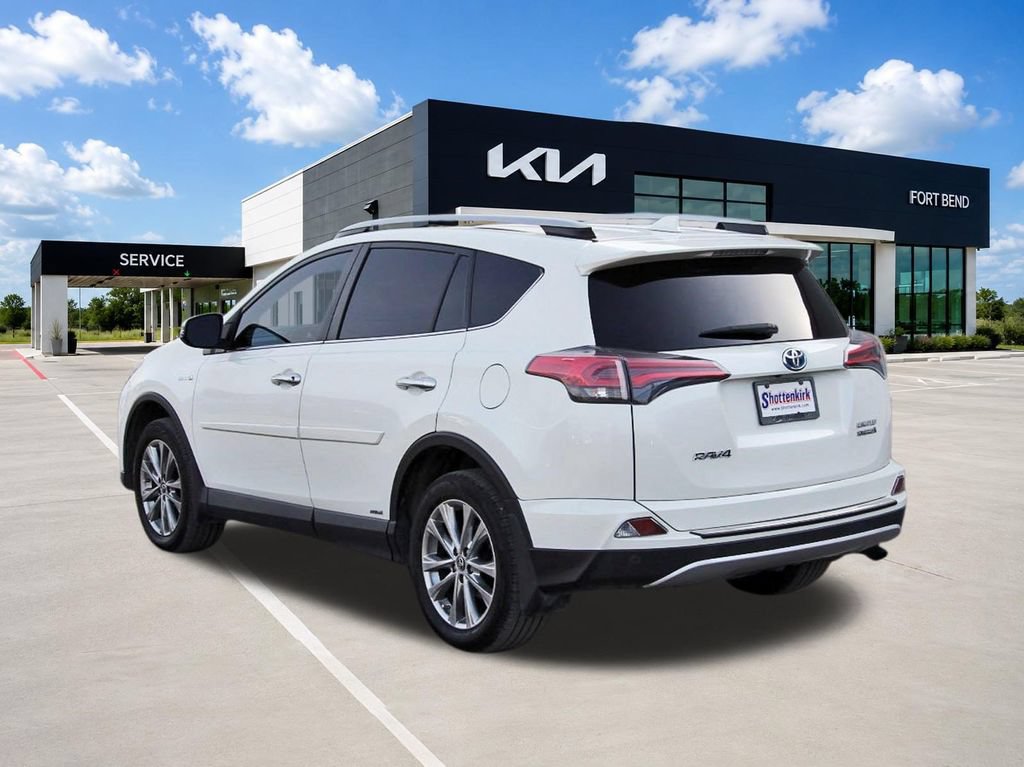 Used 2018 Toyota RAV4 Limited AWD/4WD image 7