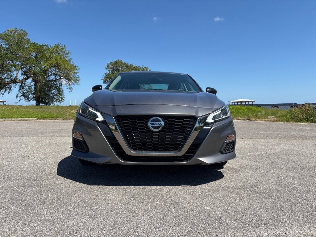 Used 2022 Nissan Altima 2.5 SR image 3