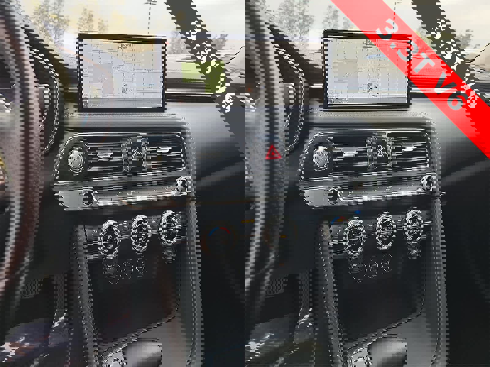 Used 2022 Genesis G70 3.3T image 20