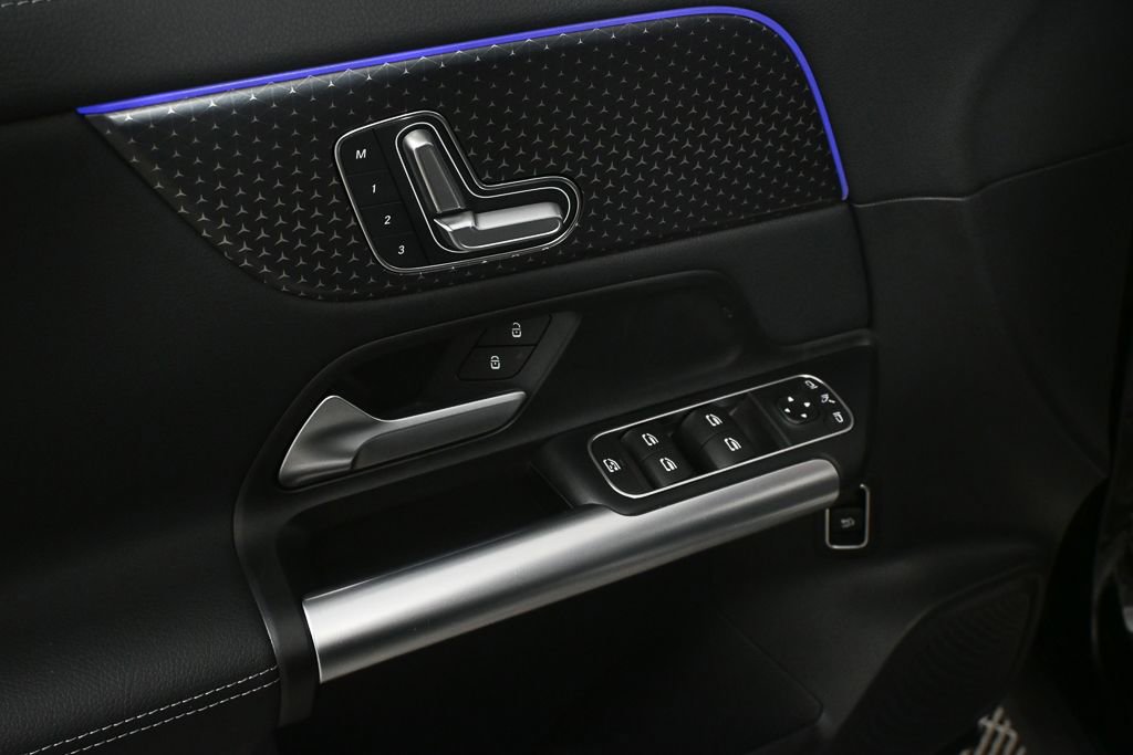 Certified 2026 Mercedes-Benz GLA 250 image 8