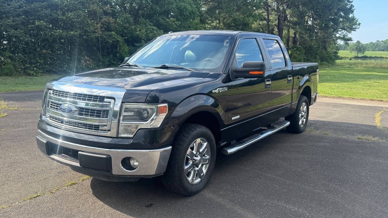 Used 2014 Ford F150 XLT w/ Equipment Group 302A Luxury RWD image 4
