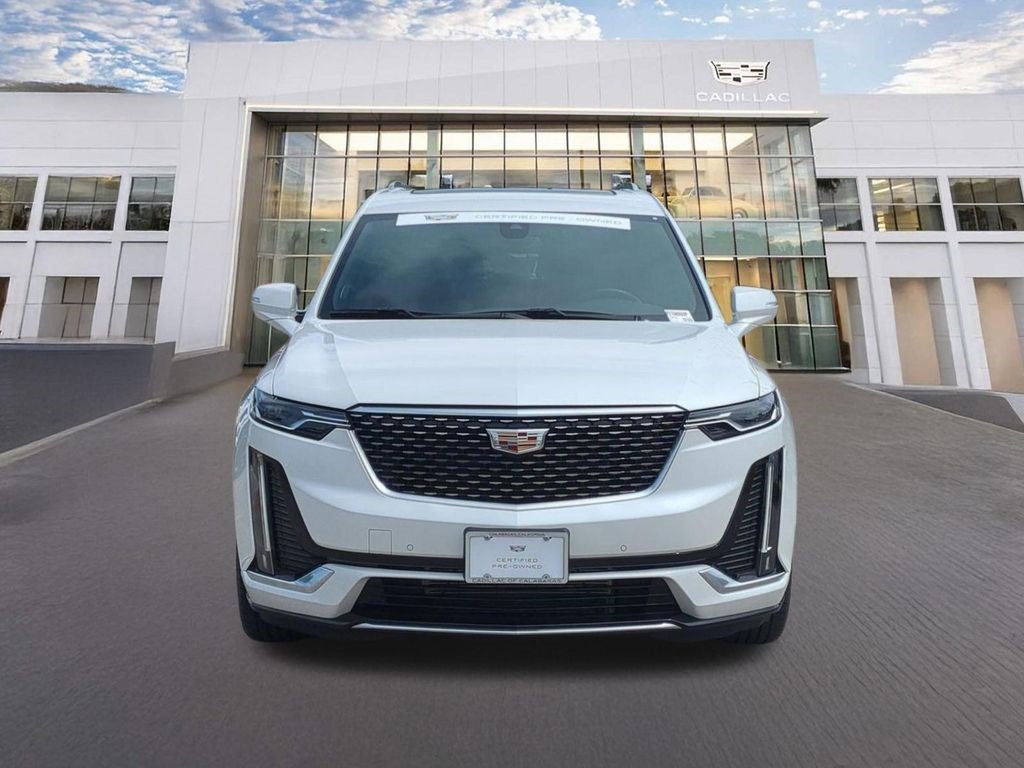 Certified 2023 Cadillac XT6 Premium Luxury image 2