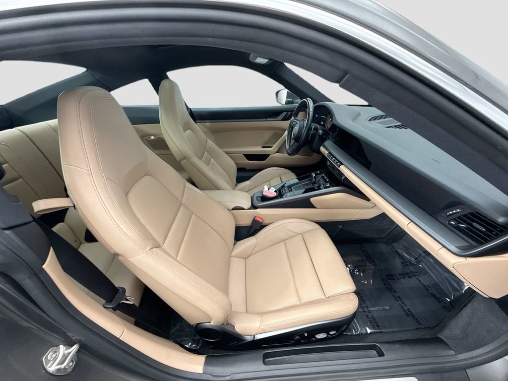 Used 2021 Porsche 911 Carrera image 18