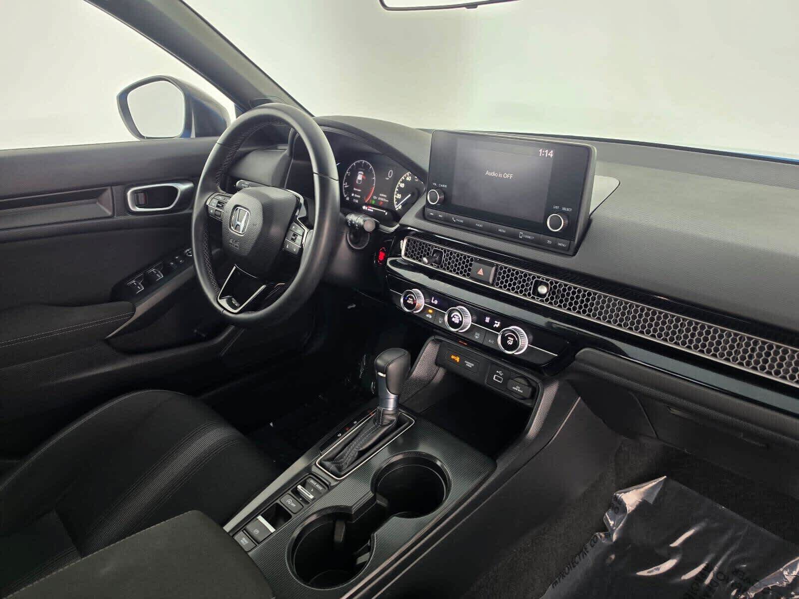 Used 2023 Honda Civic Sport image 11