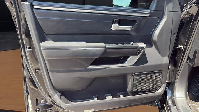 Used 2023 Toyota Tundra Platinum AWD/4WD image 16